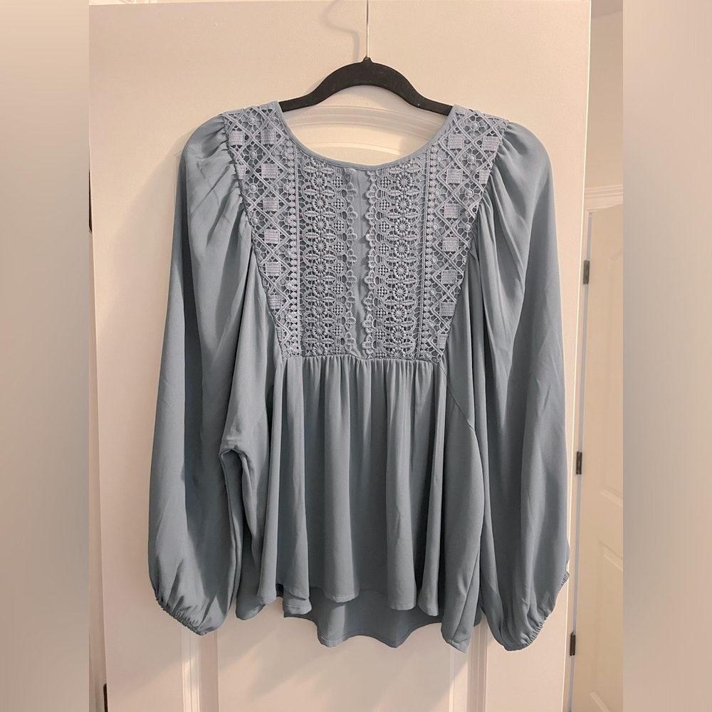 Long sleeve loft blouse